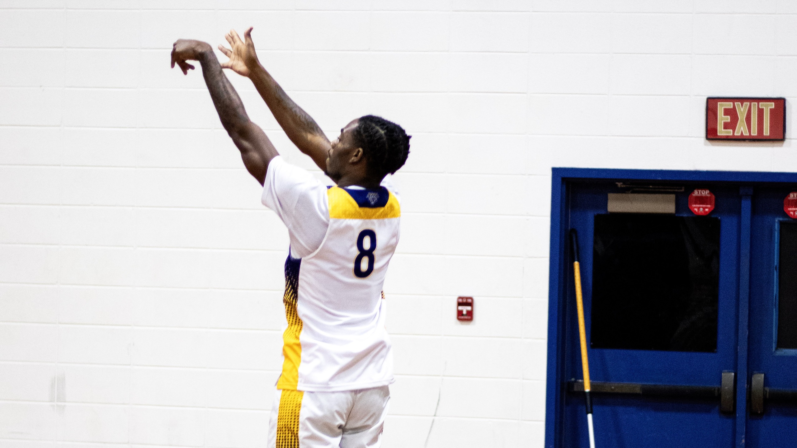 Fighting Tigers Fall by One in Overtime Thriller, 91-90